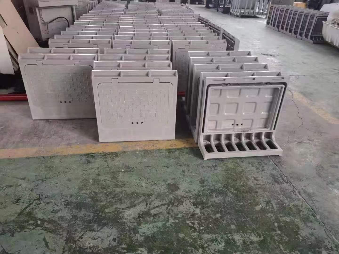 玻璃钢模压制品生产车间