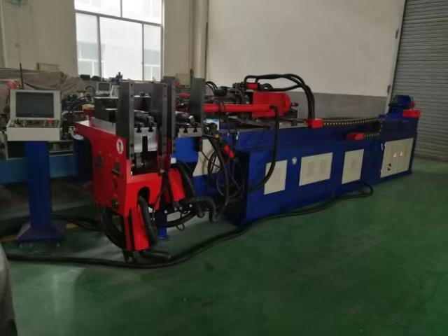 数控弯管机设备细节展示
