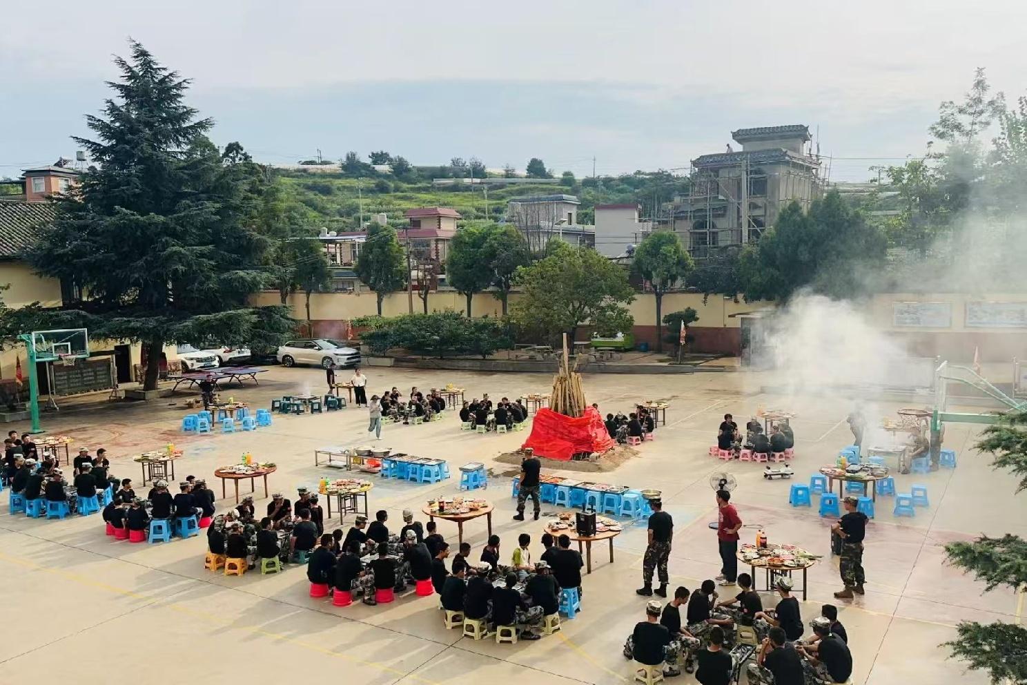 昆明市西山起点养成教育培训学校校园环境