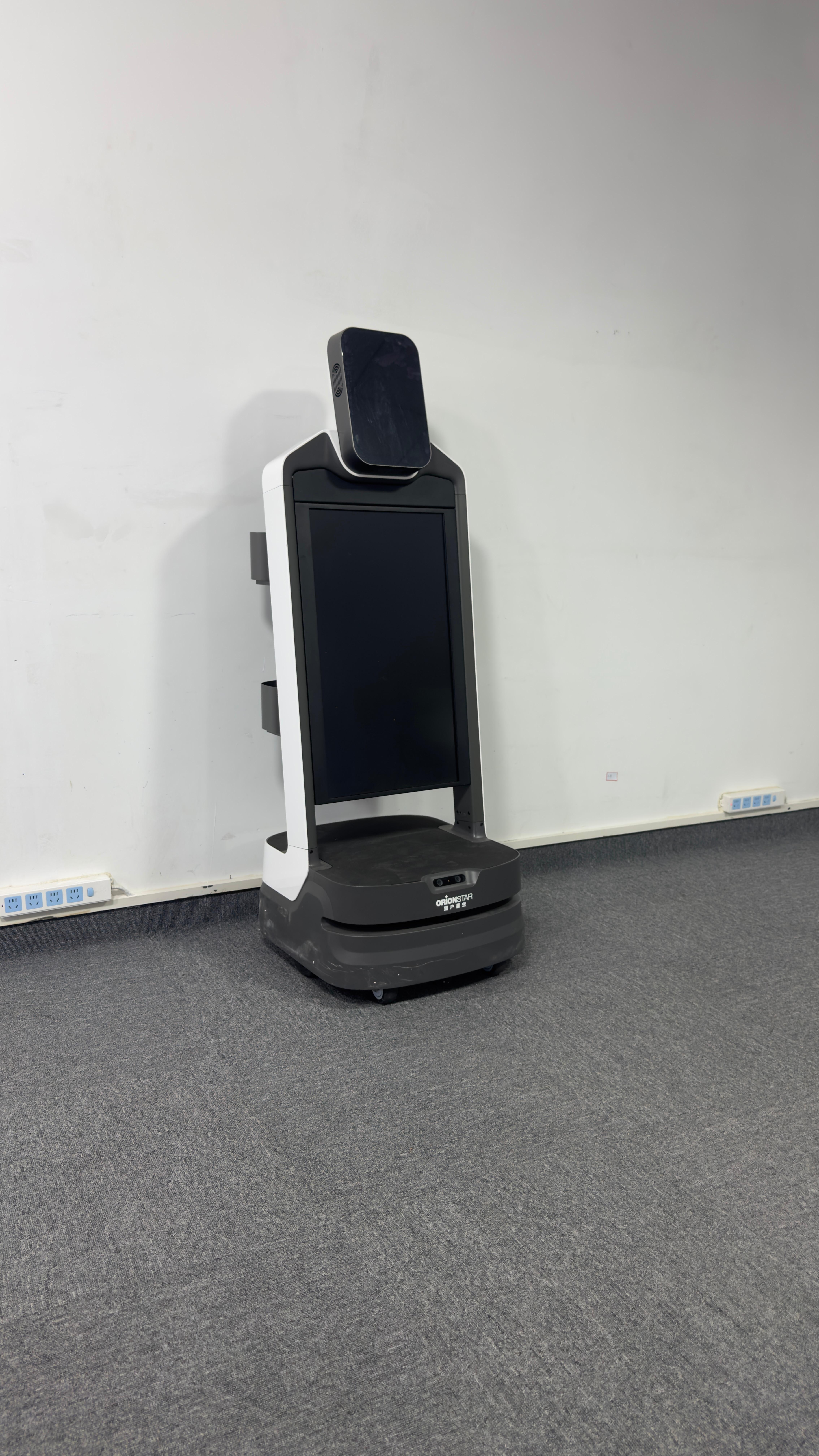 广东齐聚机器人产品图2