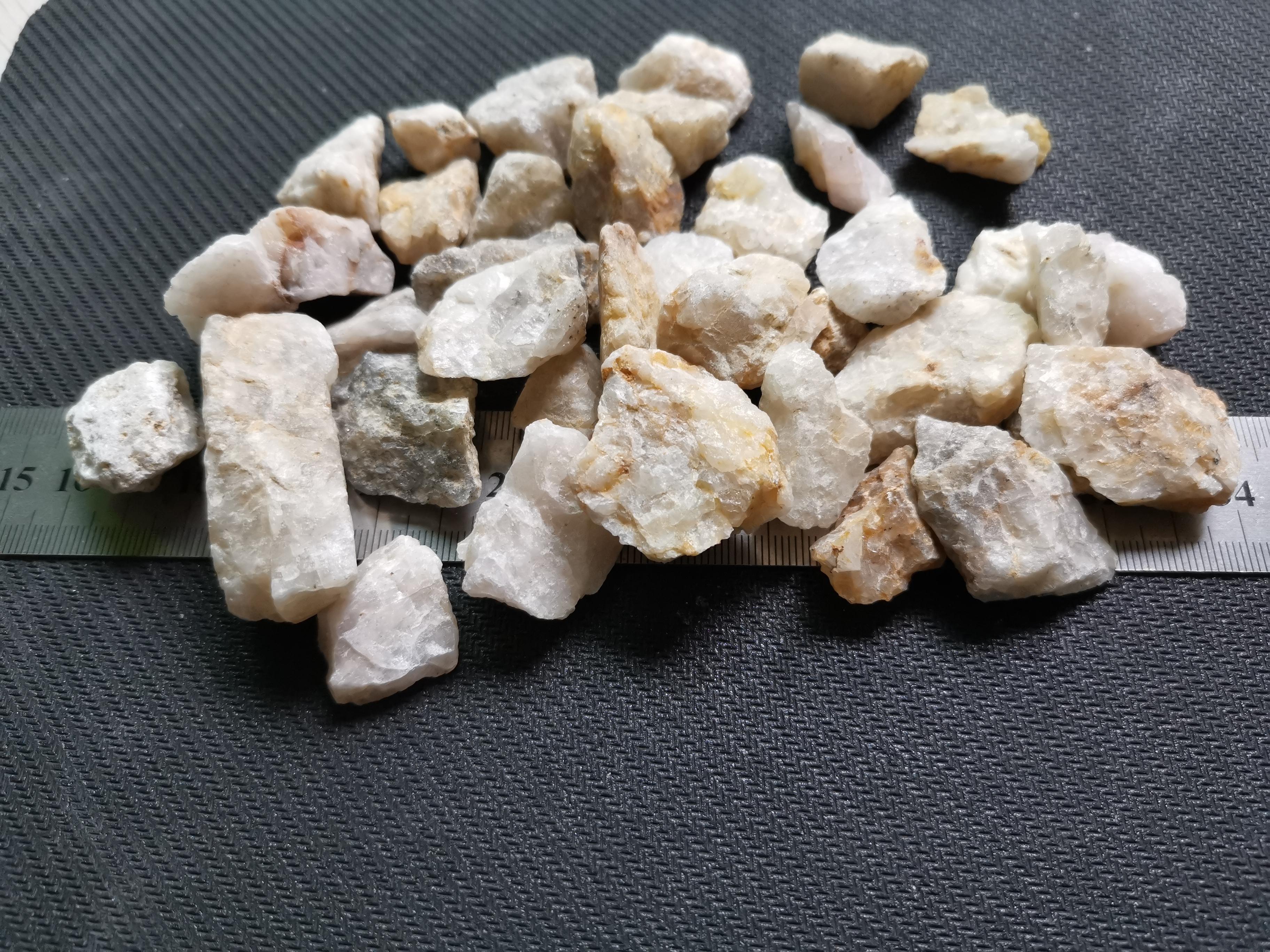 荣顺净水石英砂产品