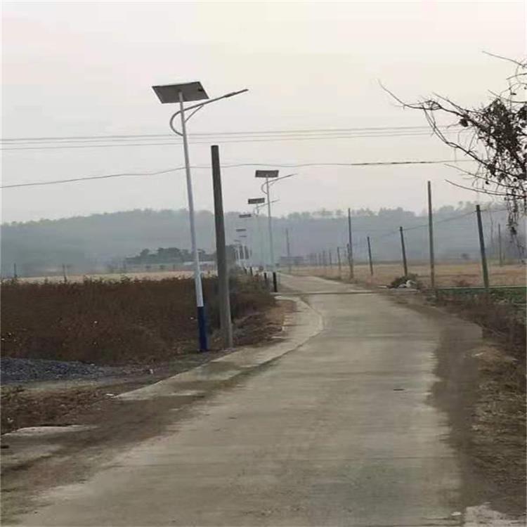德州兴诺光电科技太阳能路灯产品图