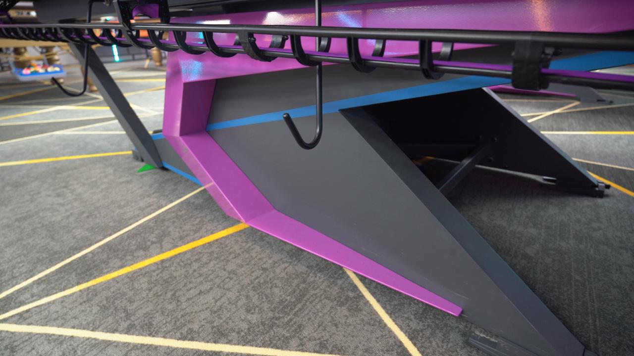 环球台球桌厂球杆展示