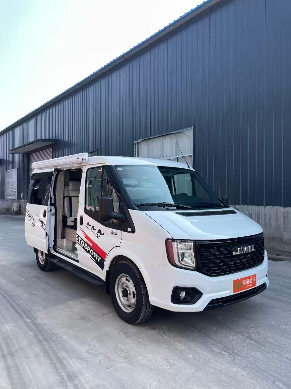 山东易游宿营车成品展示