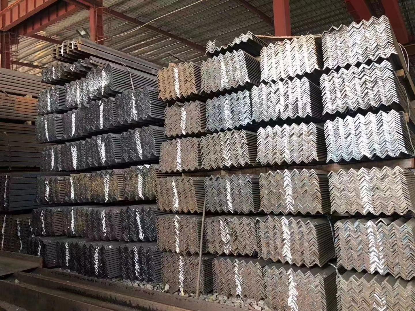 通跃钢铁型材仓库及防腐加工线