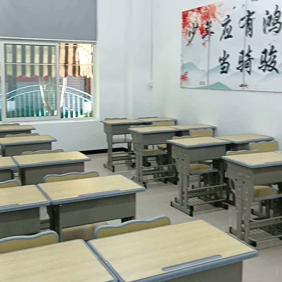 龙之文教育教学场景