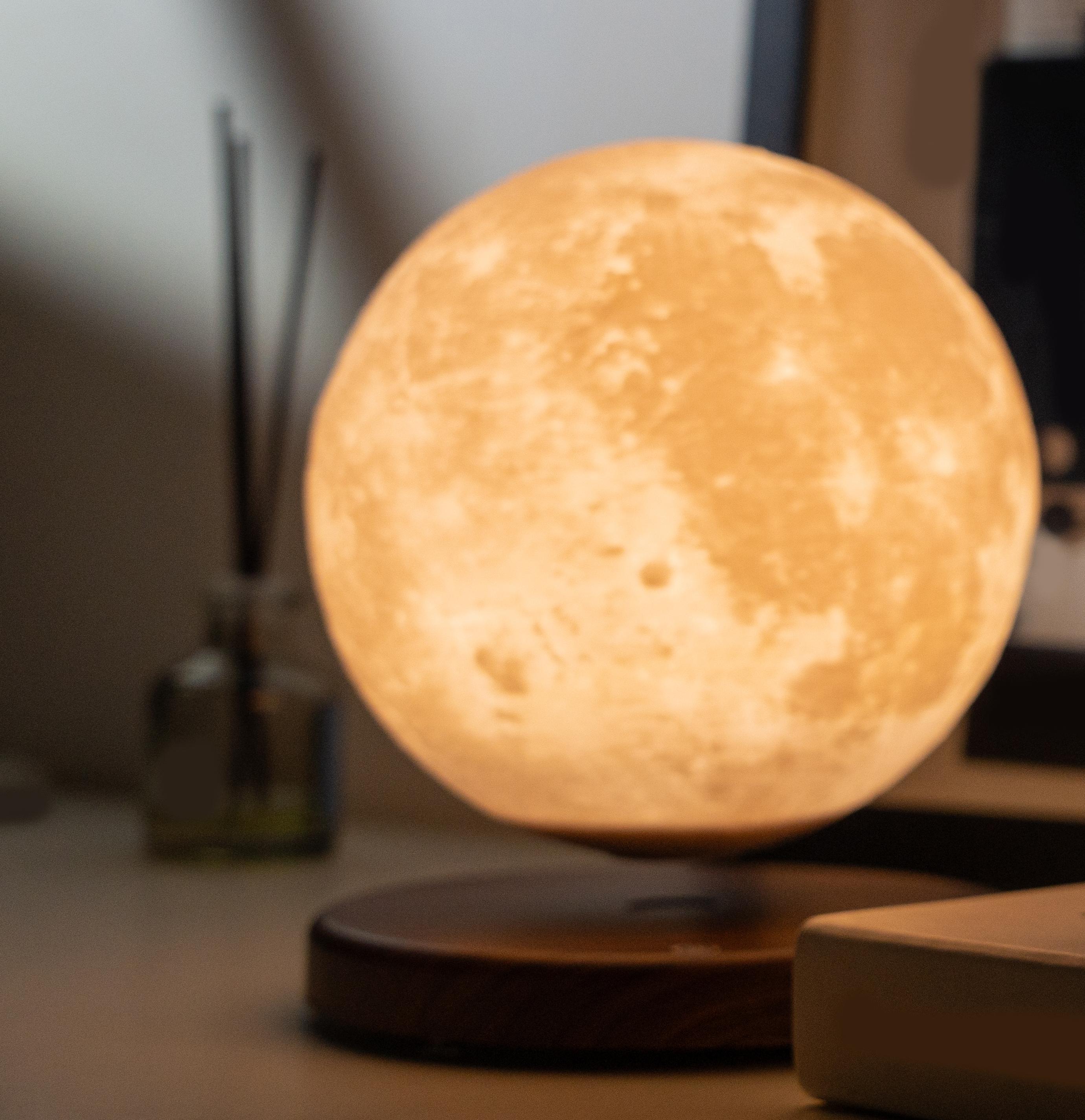 反重力土星灯实拍效果