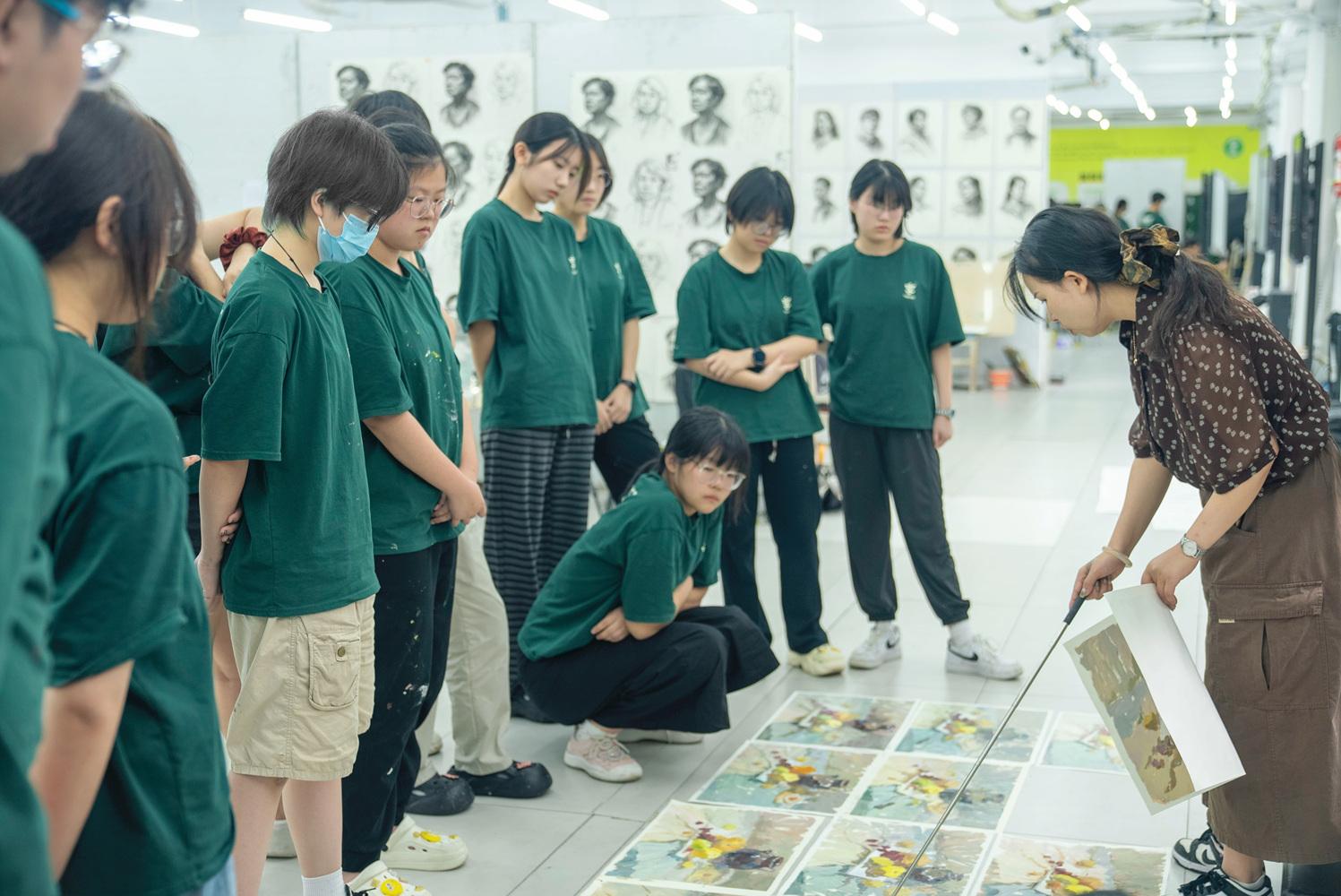 孪生画室教学场景