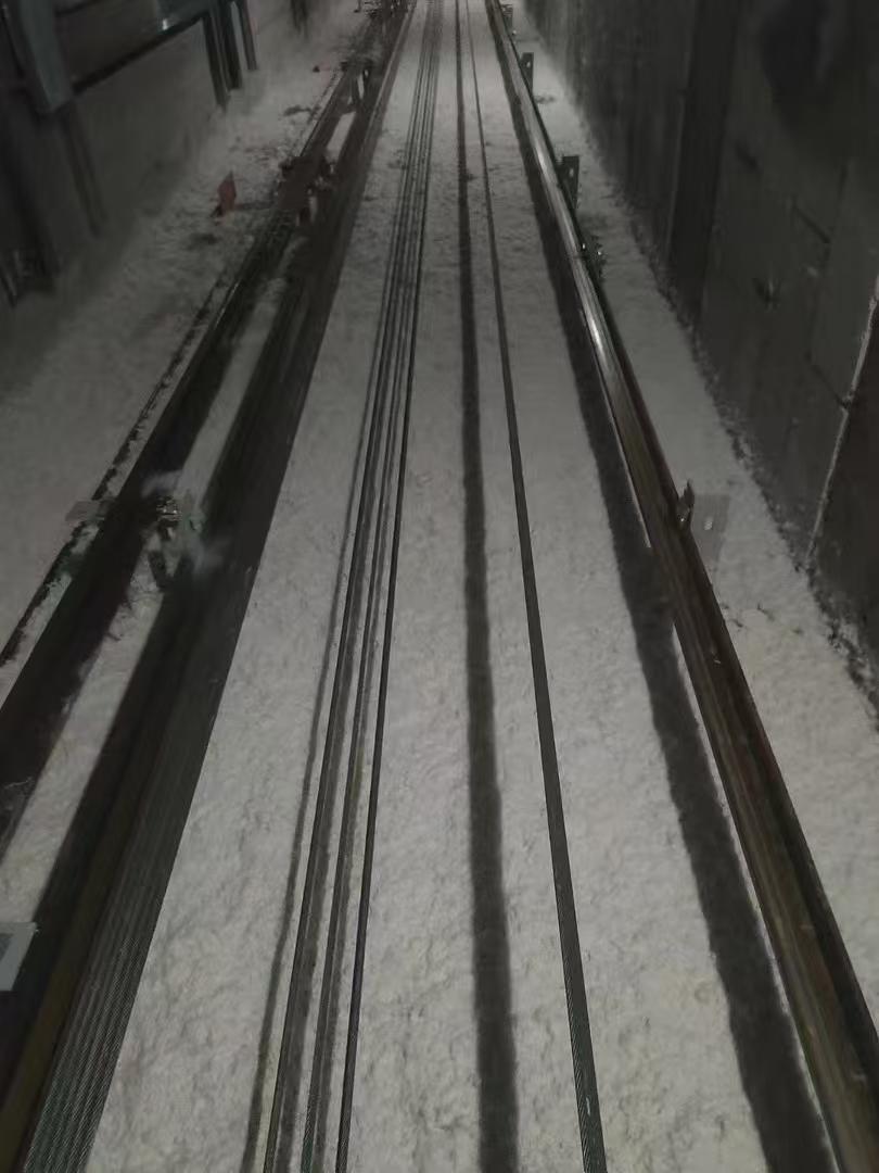 矿物纤维喷涂施工现场