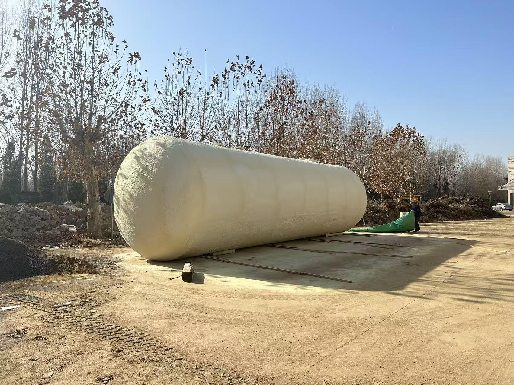 潍坊玉诚保温材料有限公司外墙保温喷涂施工场景