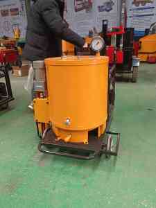 道路灌缝机厂家解析:山东启明星机械设备有限公司——天津60L/北京380L灌缝机