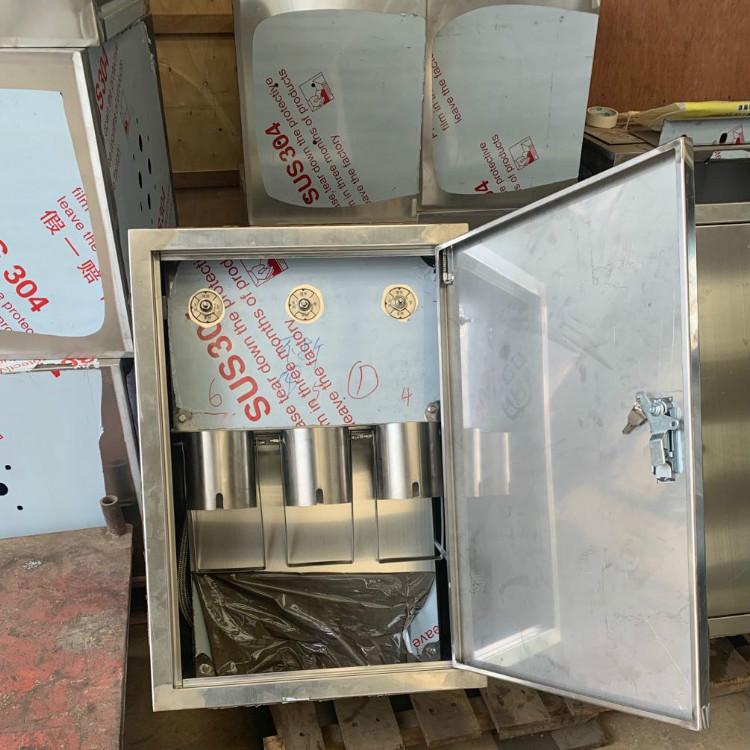 启东兴东石化设备采样器产品