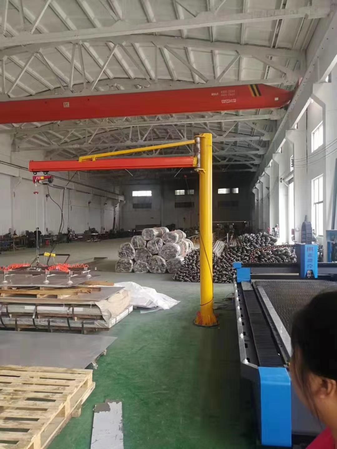 悬臂吊细节图
