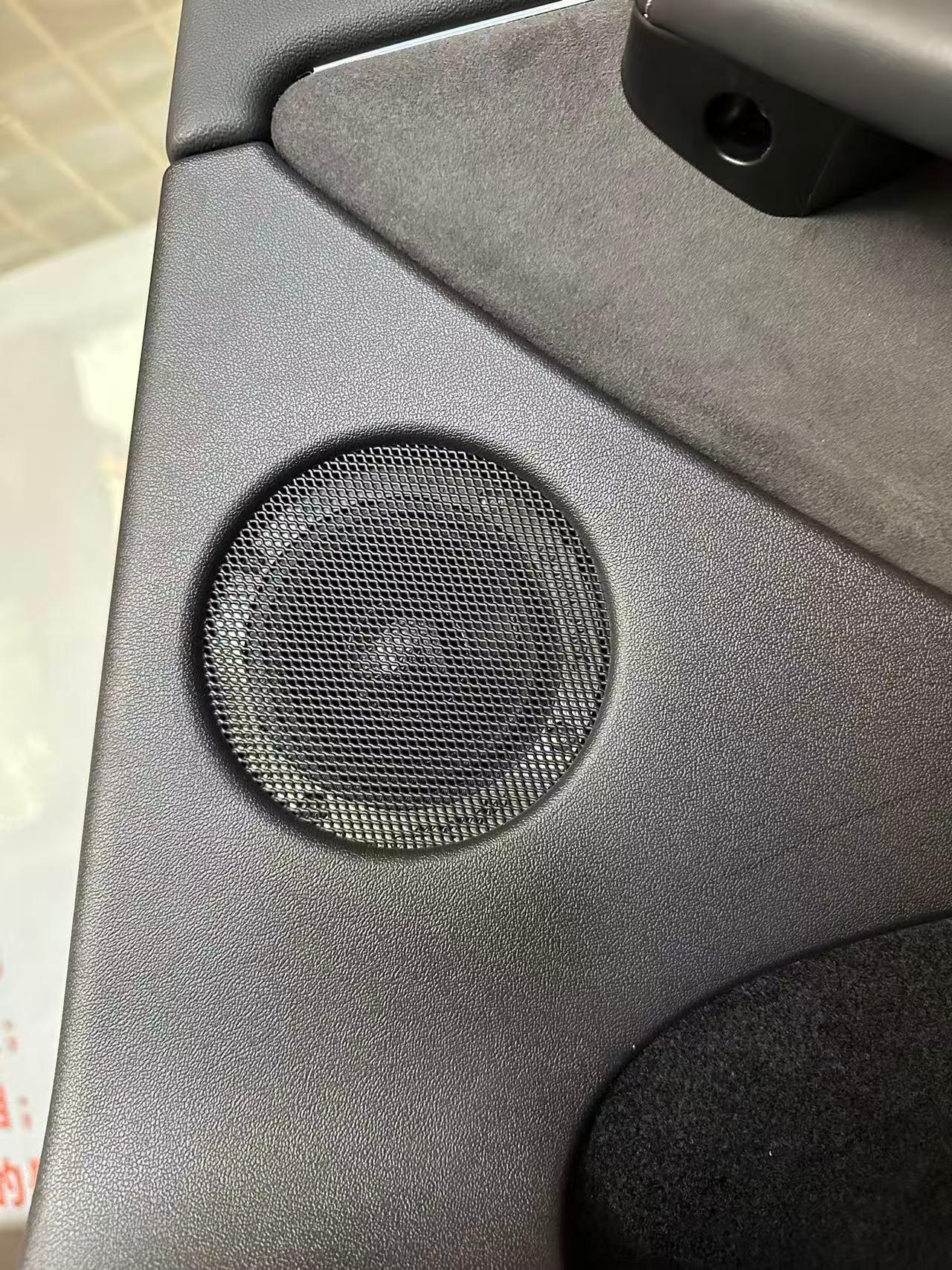 动感地带汽车音响隔音门店