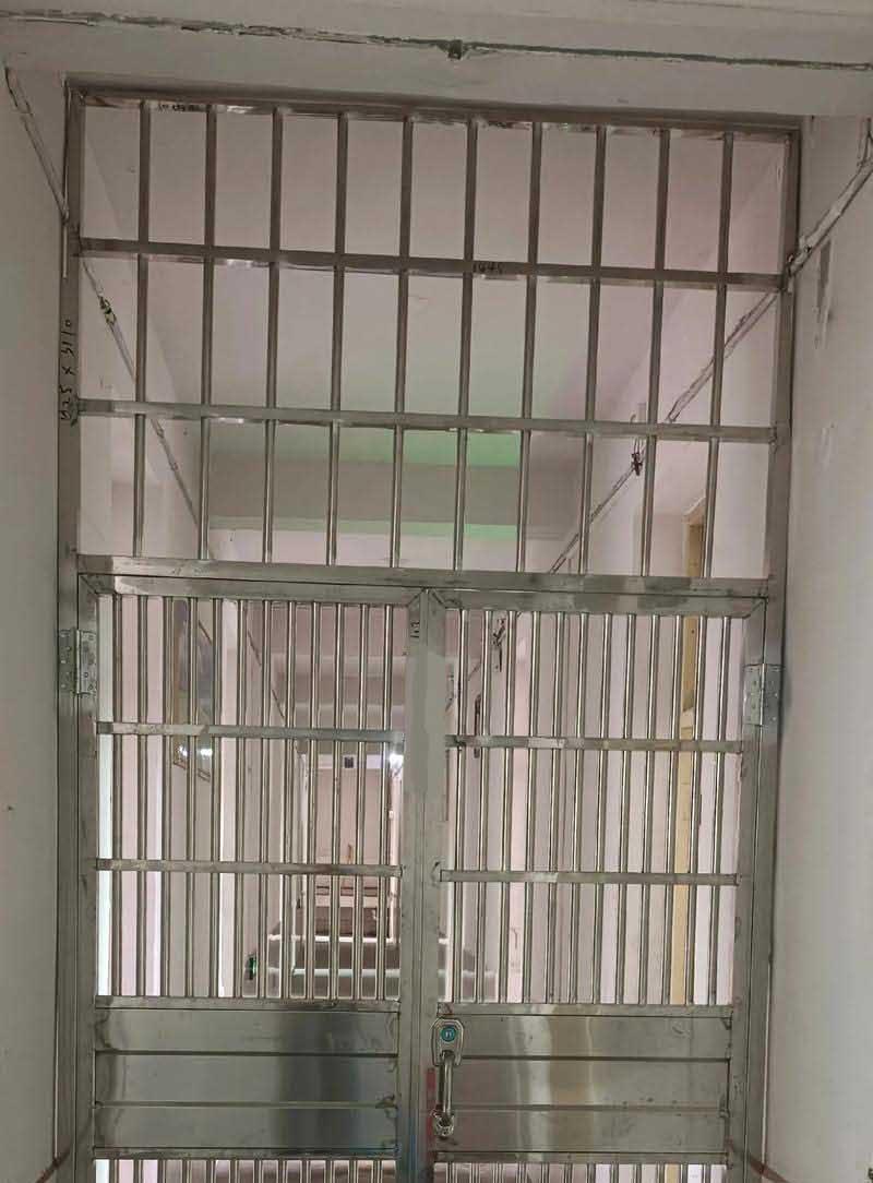 河北富杰门窗格栅门质检环节