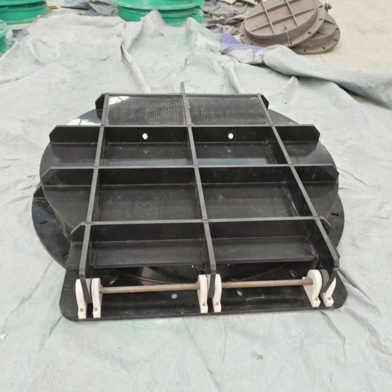 新河县宁海水利机械厂拍门成品