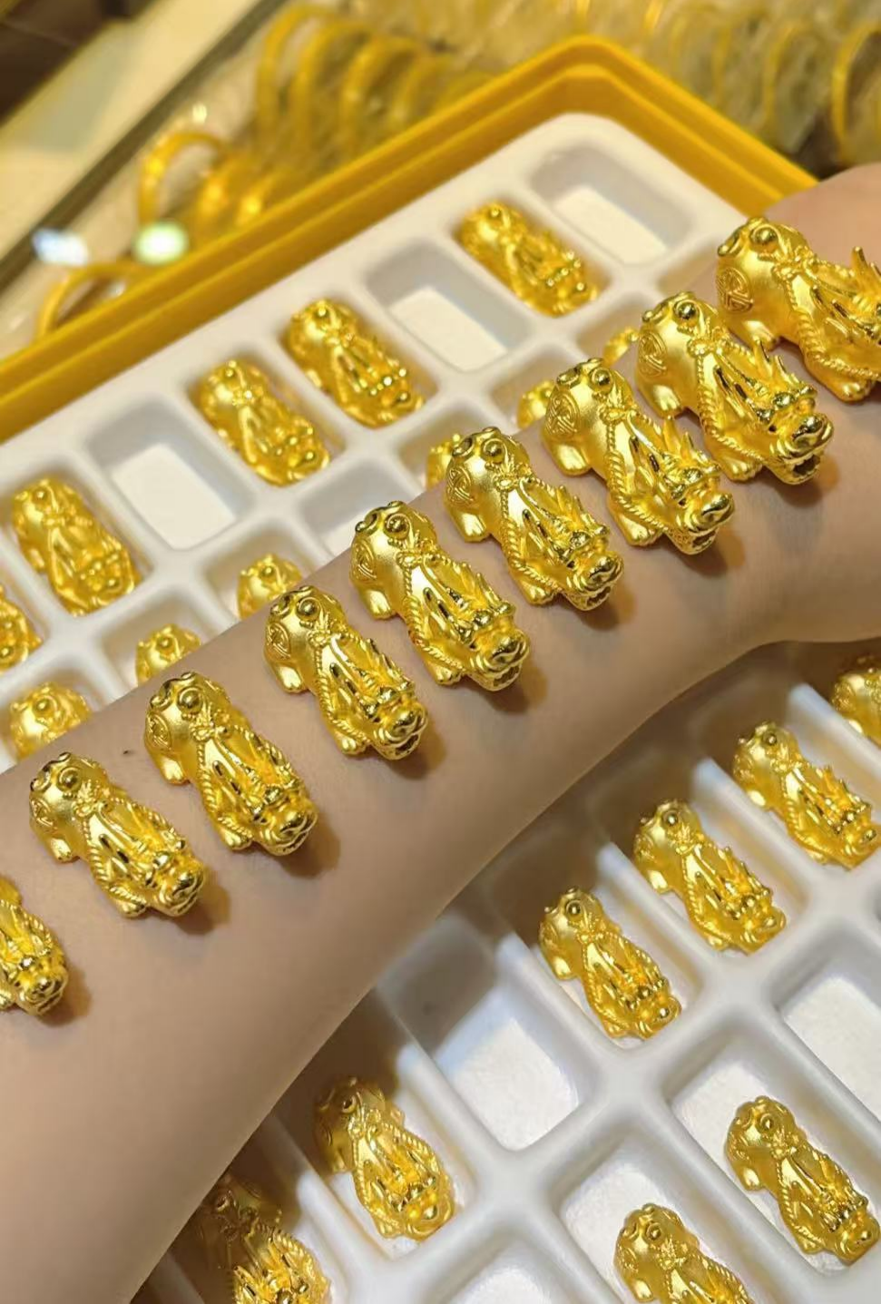 黄金回收质检流程