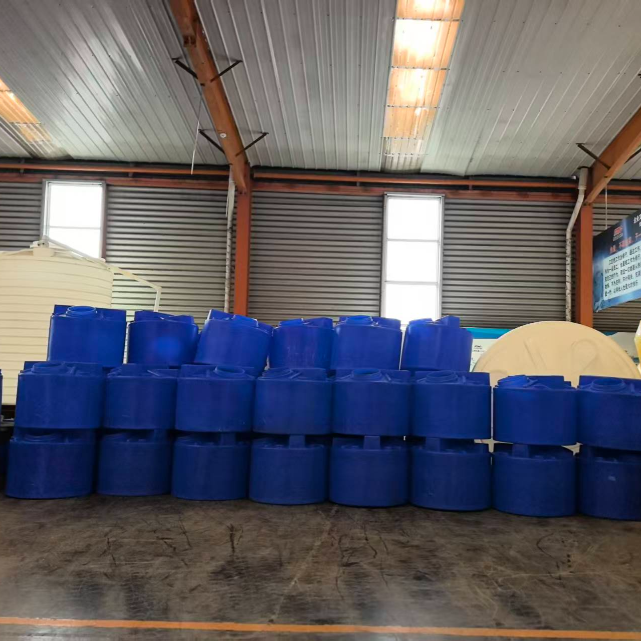 100L加药箱 200L加药箱