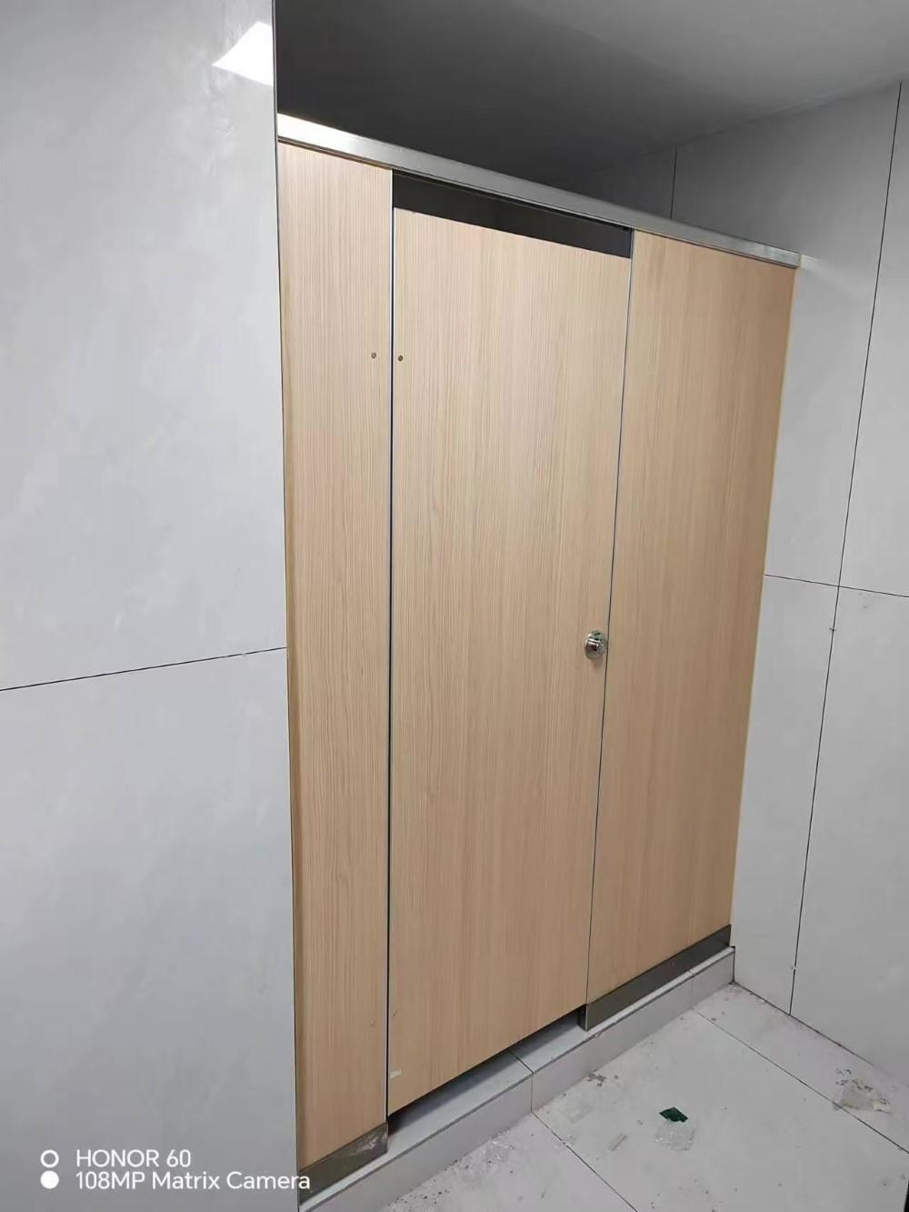 高档卫生间隔断定制成品展示