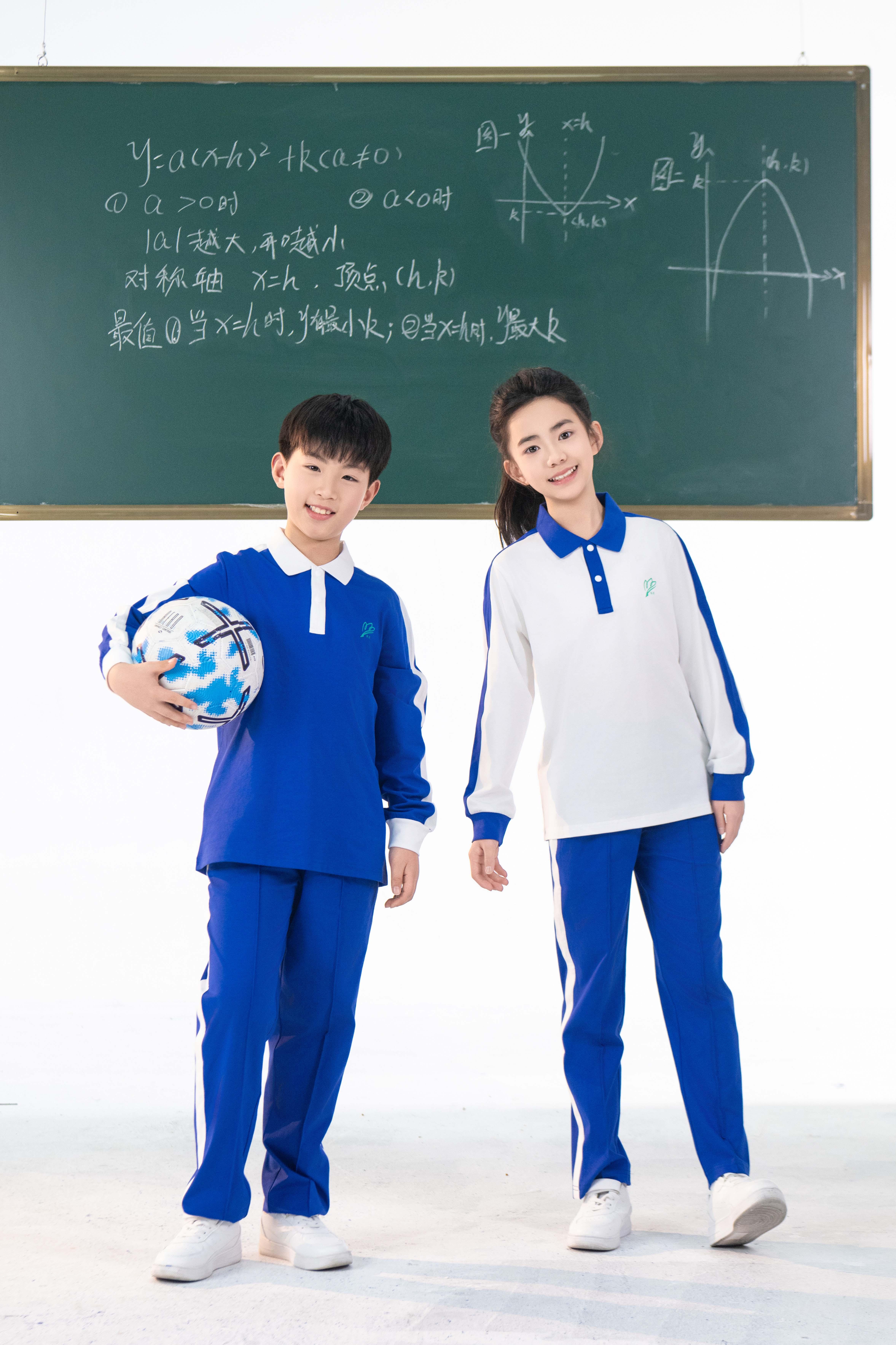 重庆立泰服饰集团校服成品