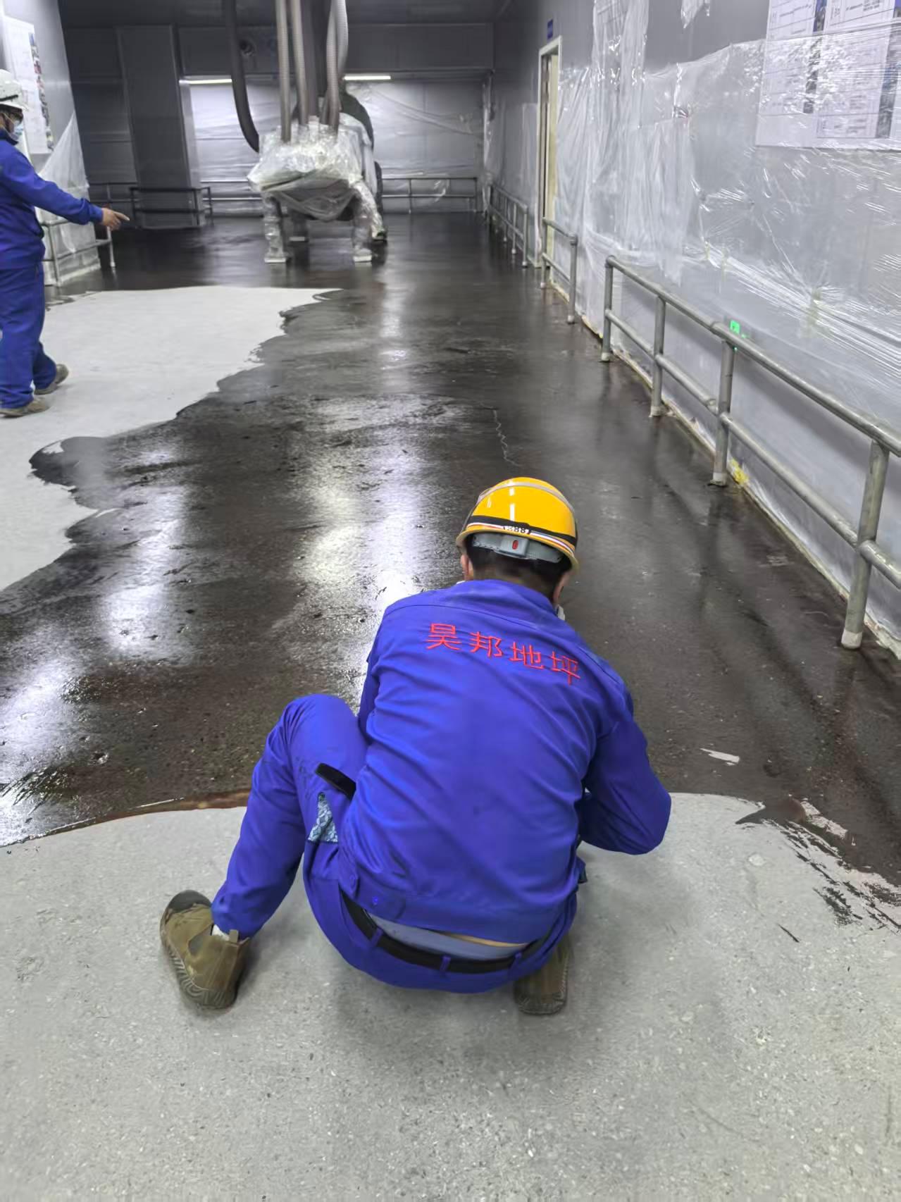 新疆东方昊邦建筑有限公司施工现场
