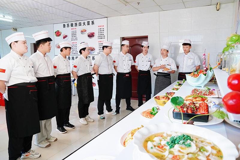 济宁高级厨师培训班机构