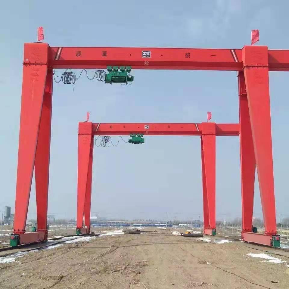 新泰市飞岳起重机销售中心-双梁龙门吊厂设备