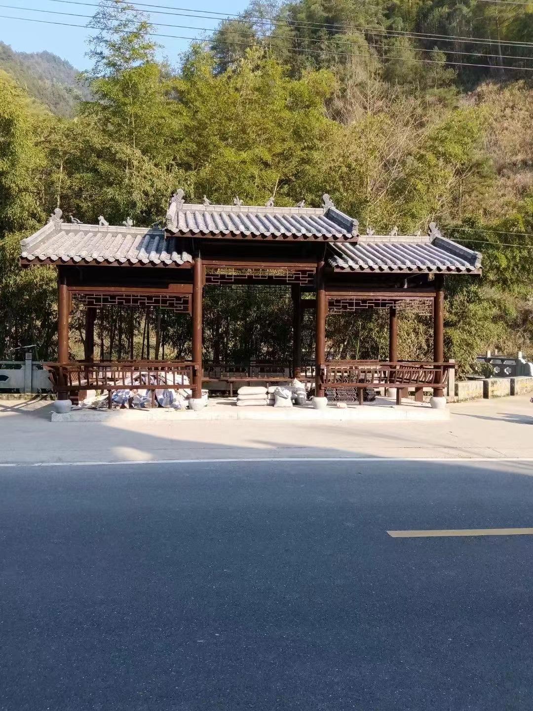 防腐木长廊加工细节