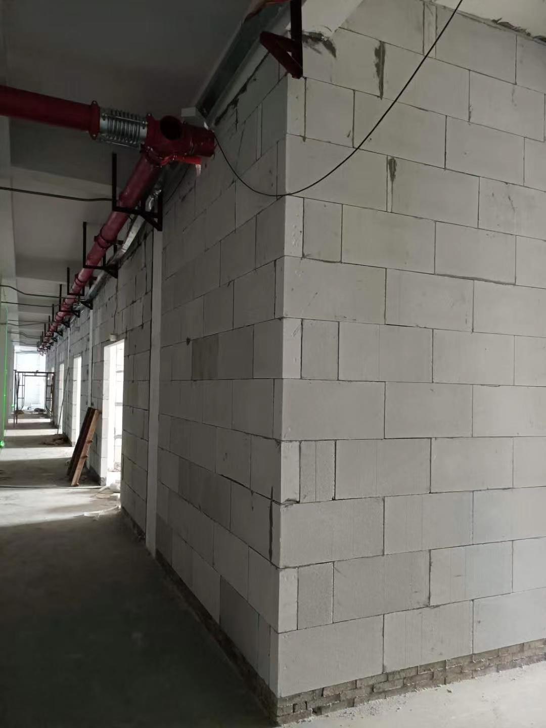 泉州三维建材施工班组现场作业
