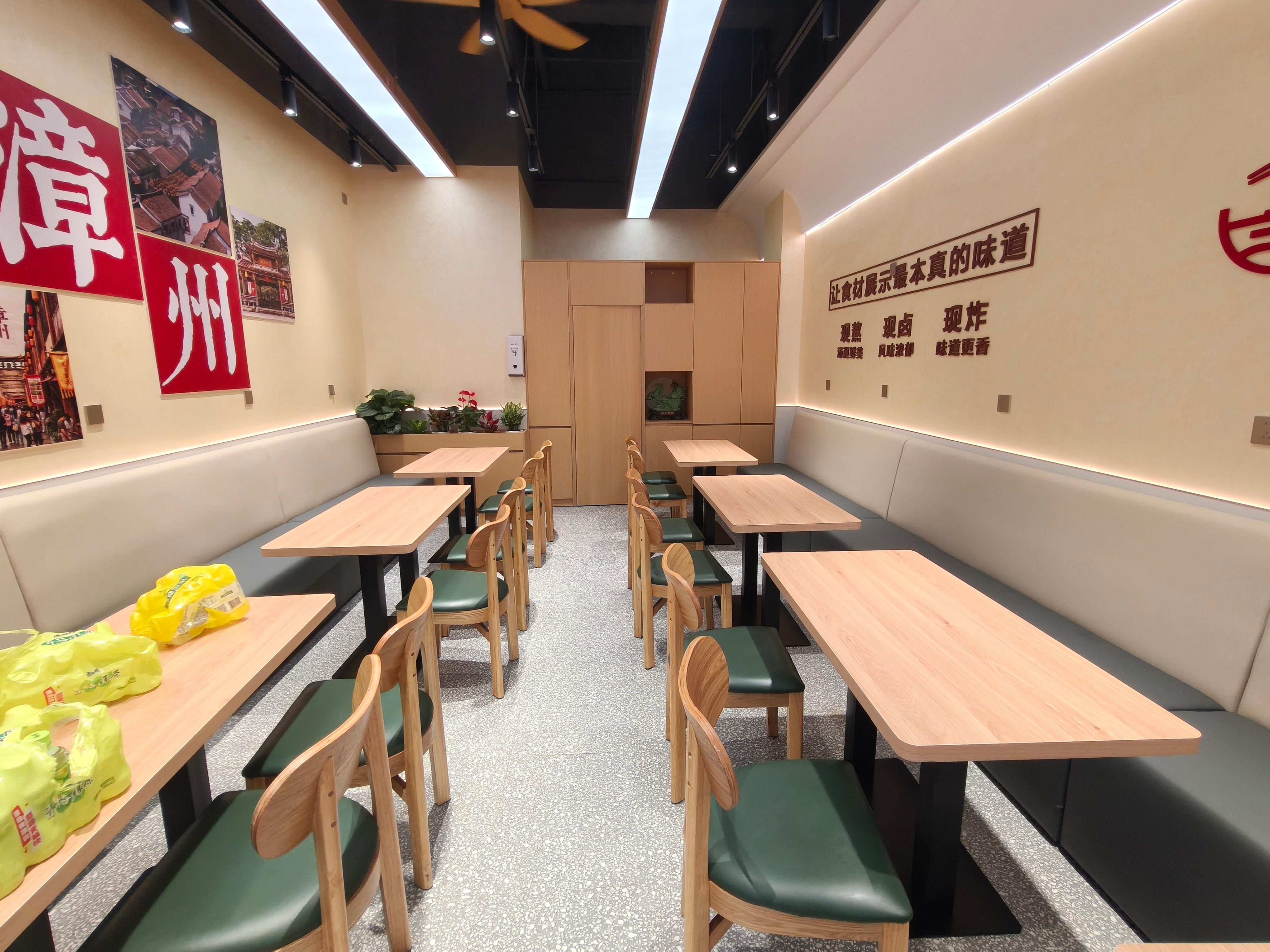 厦门家具翻新施工过程