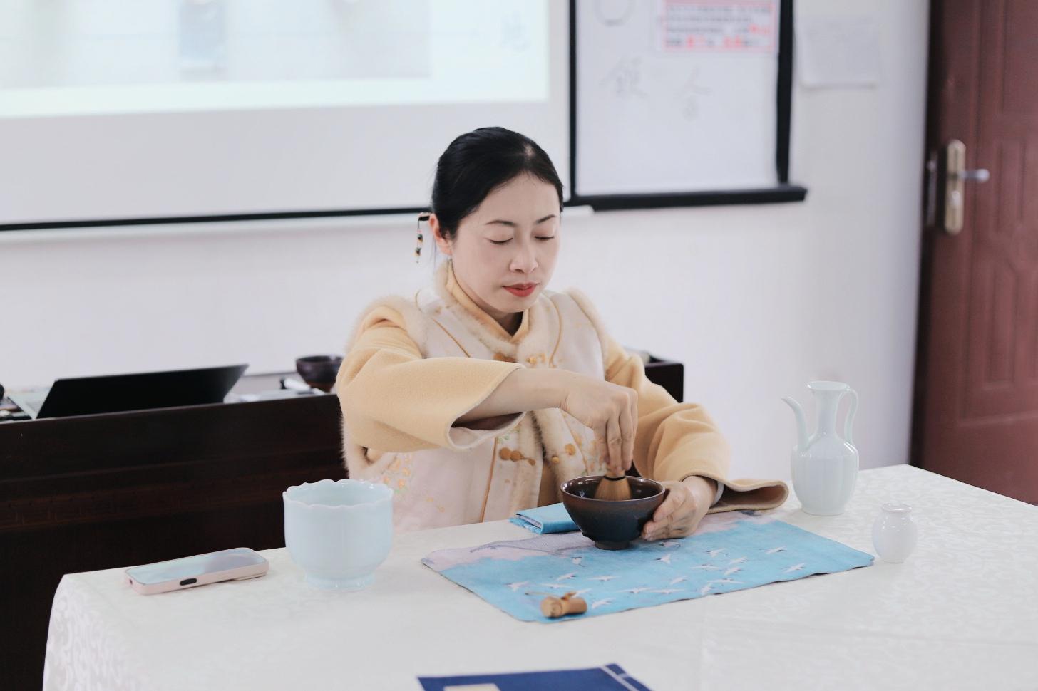 宋式点茶体验图