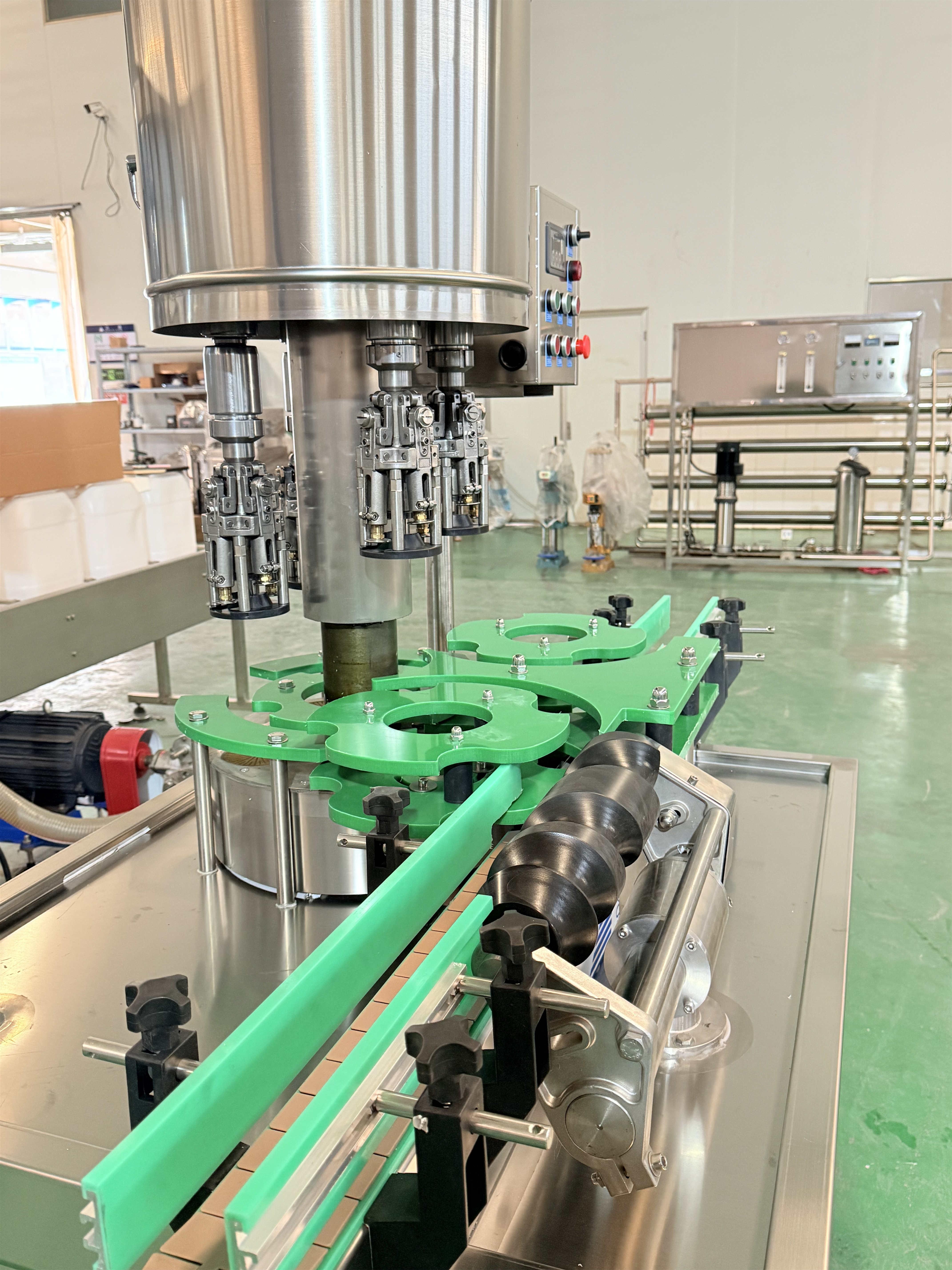 青州同兴源灌装设备展示