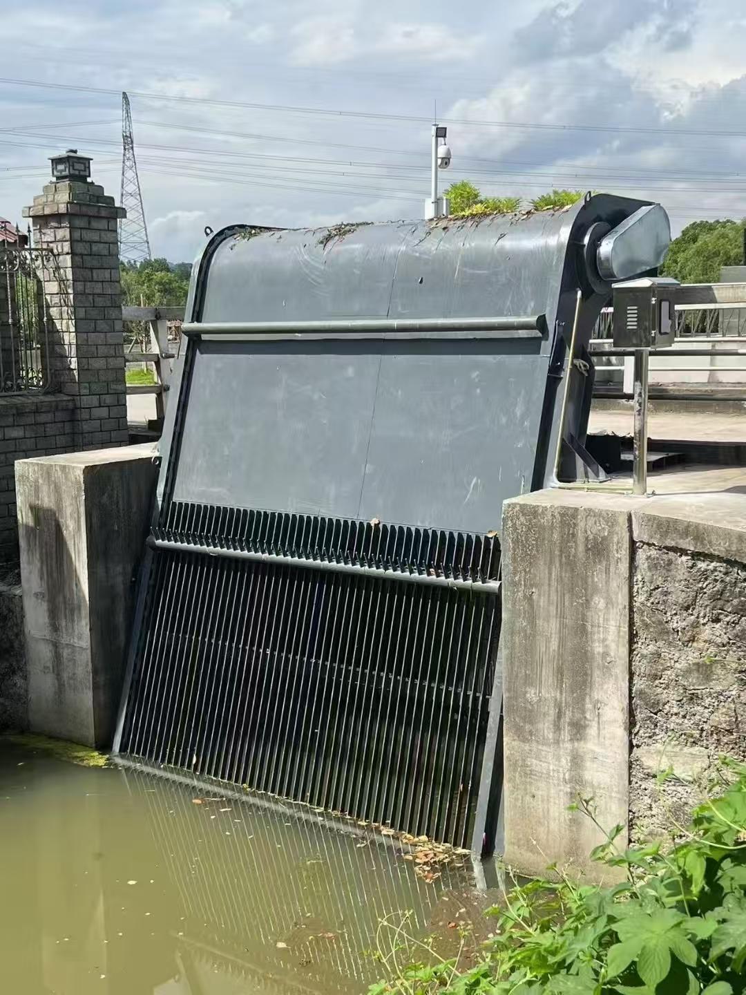河北格栅清污机生产厂家-衡水顺益水工机械厂厂区
