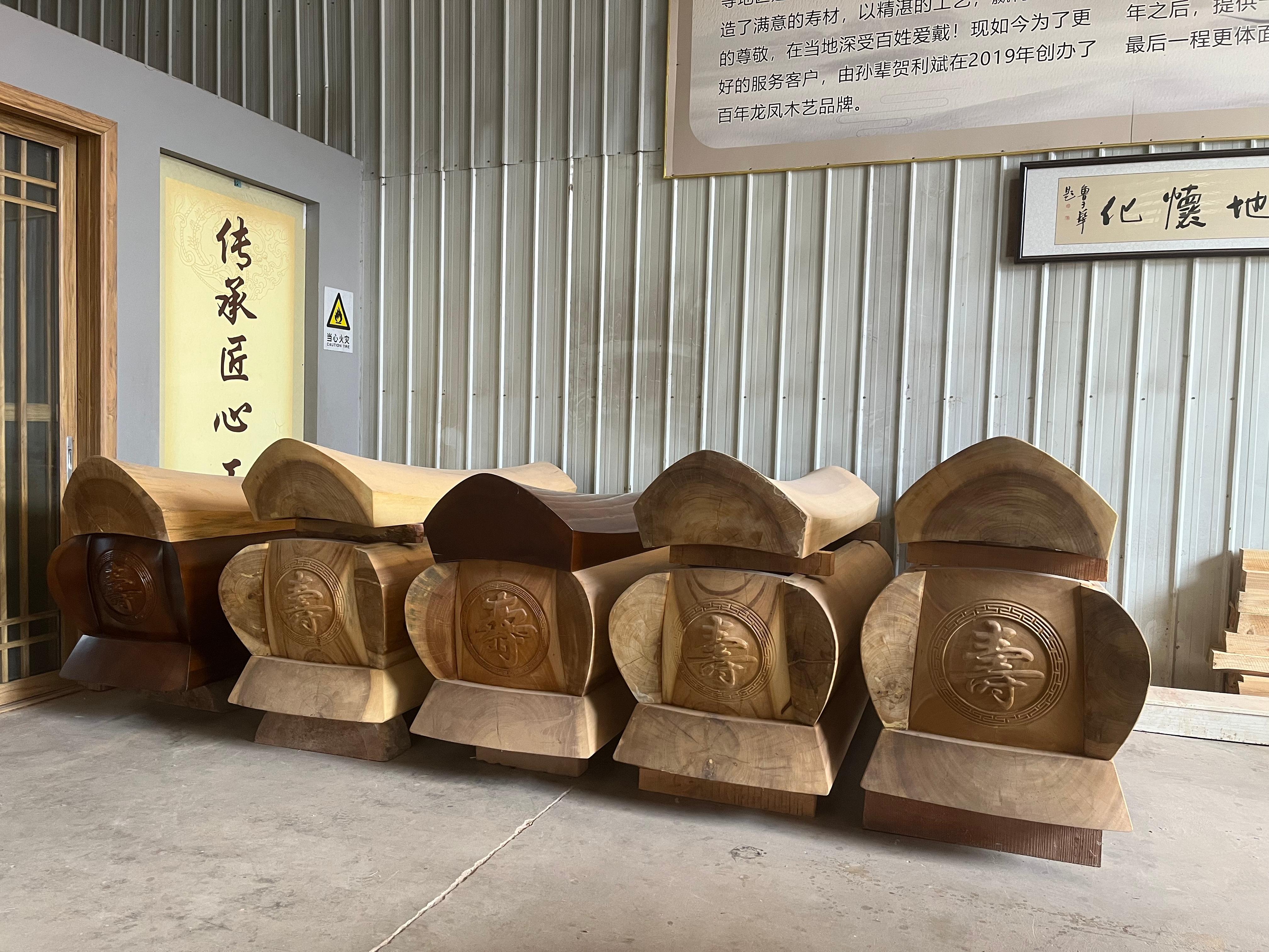 金丝楠木棺椁细节工艺