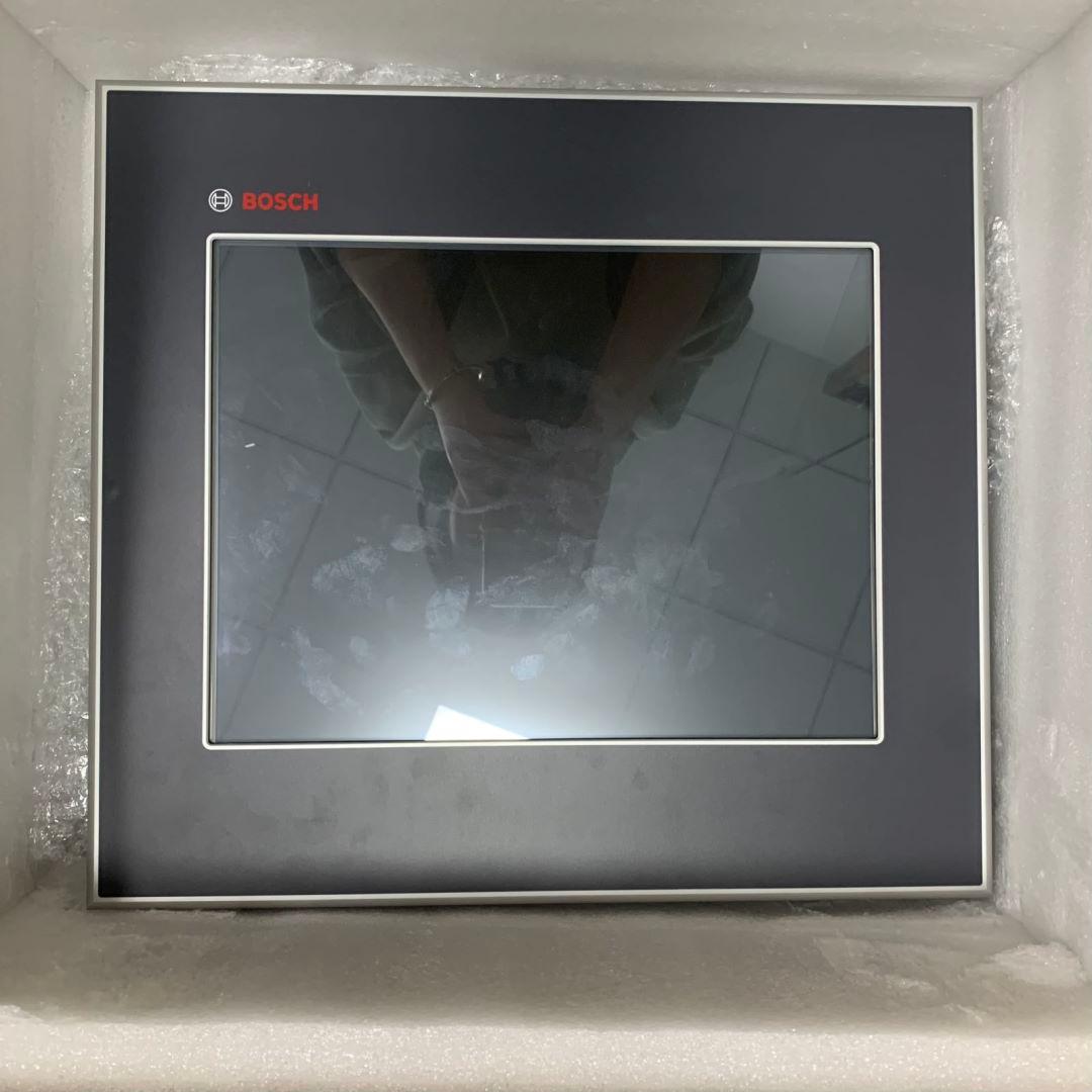 触摸屏维修现场