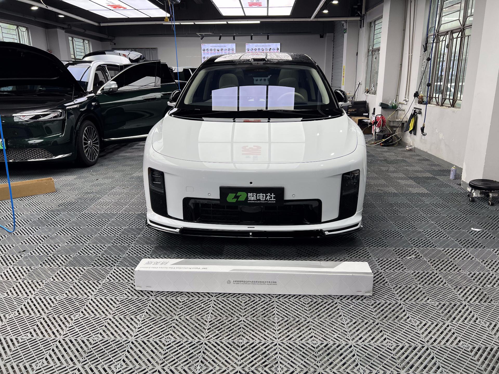 擎电社施工车间