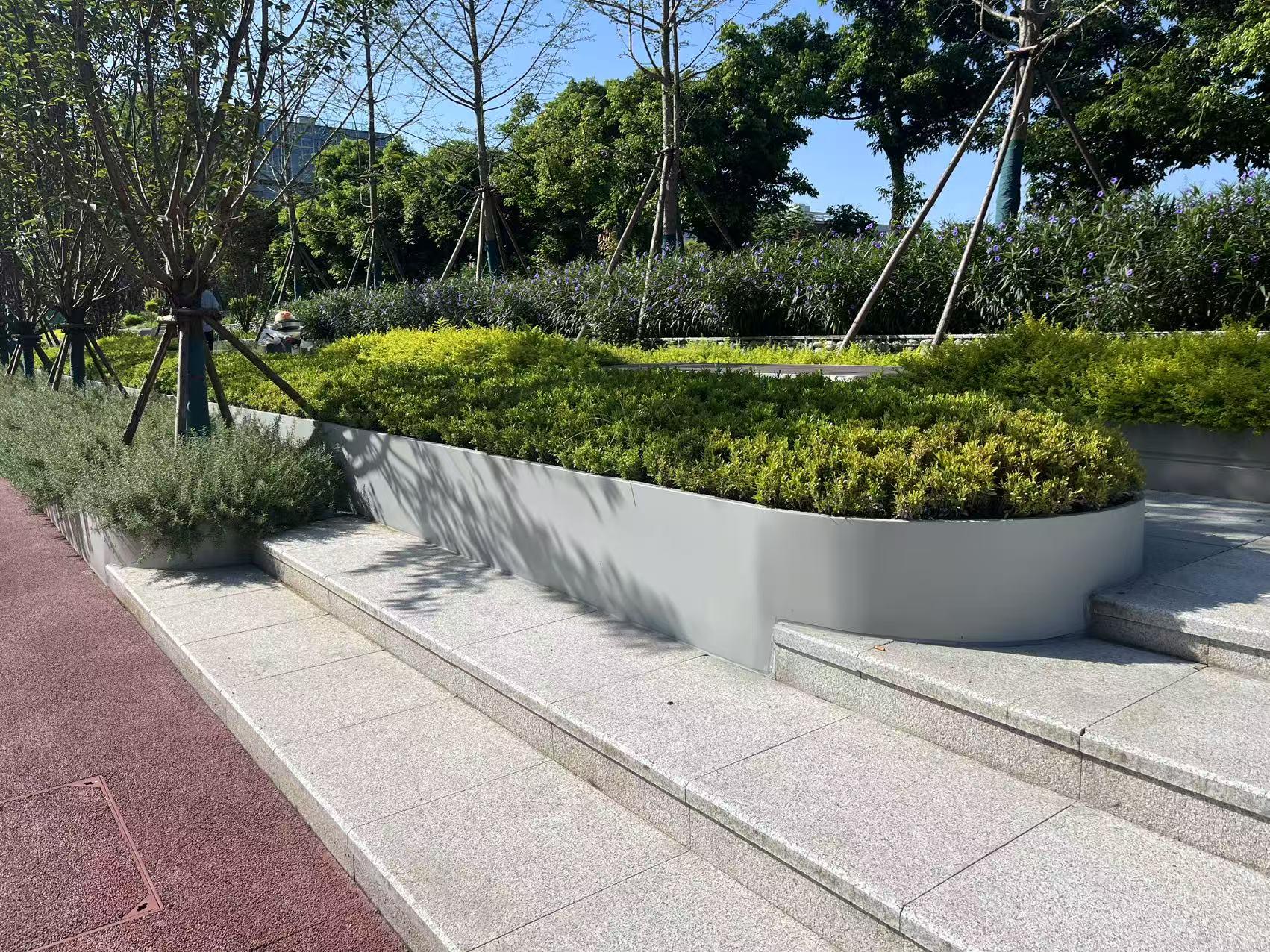 金属花箱产品示例