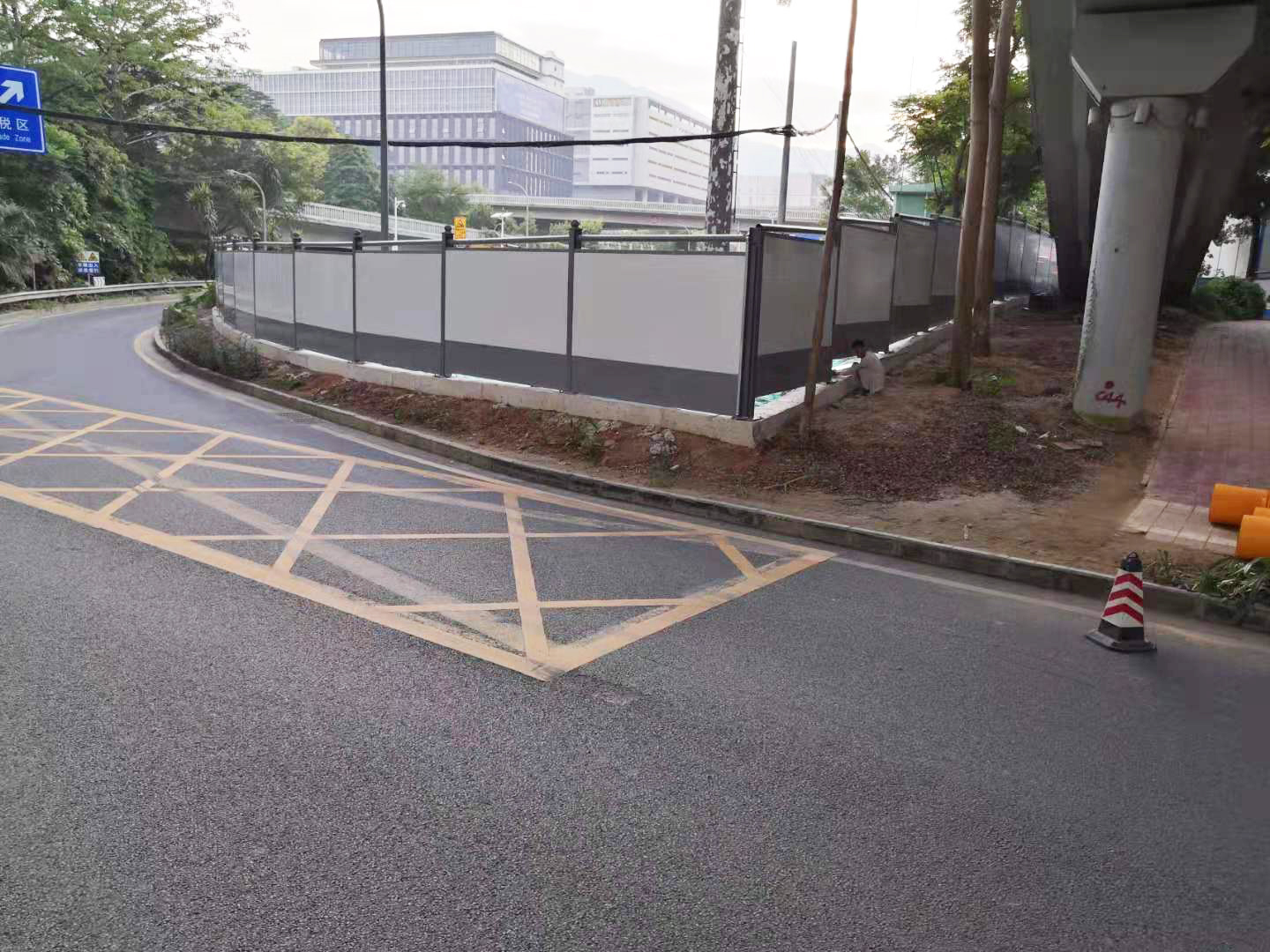 旭东钢构围挡产品应用图