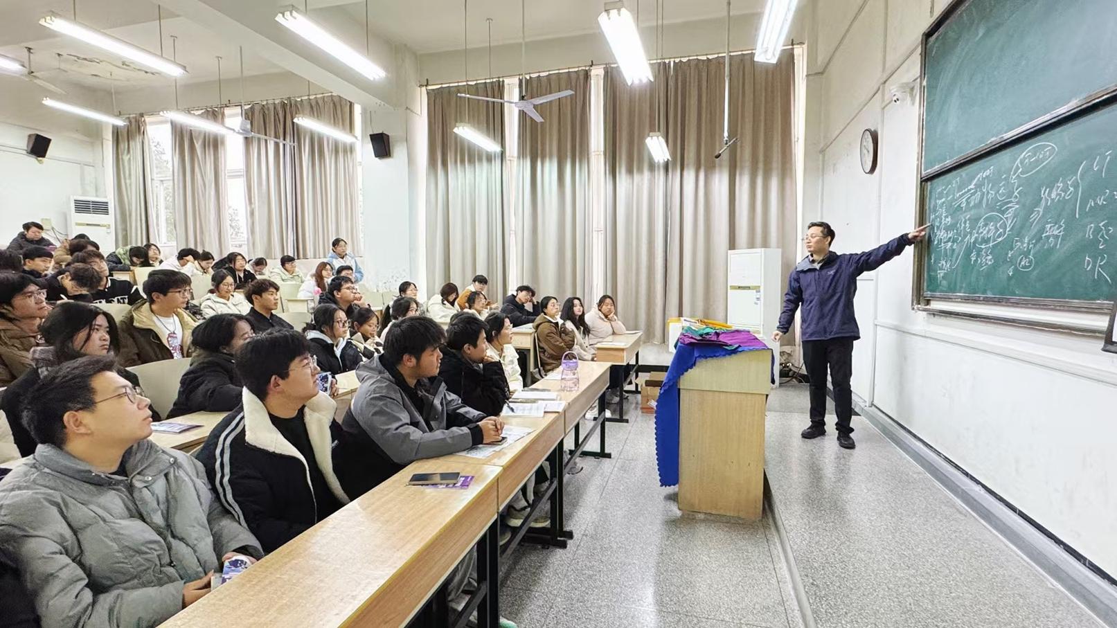 镇江瑞派宠物医院大西路总院