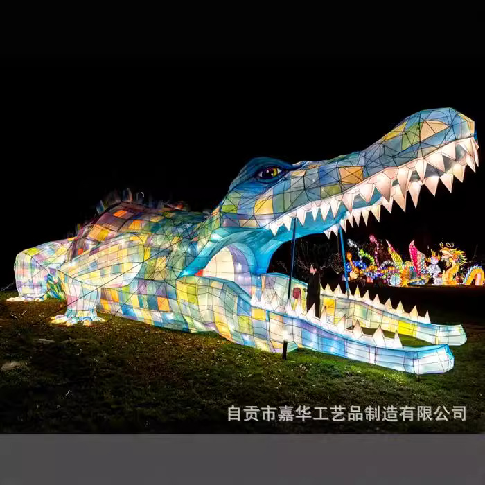 四川卡通人物彩灯及互动灯组展示