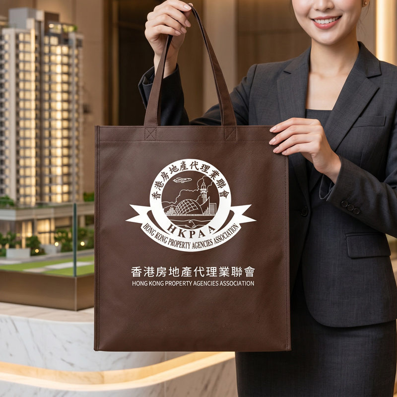 无纺布礼品袋生产车间