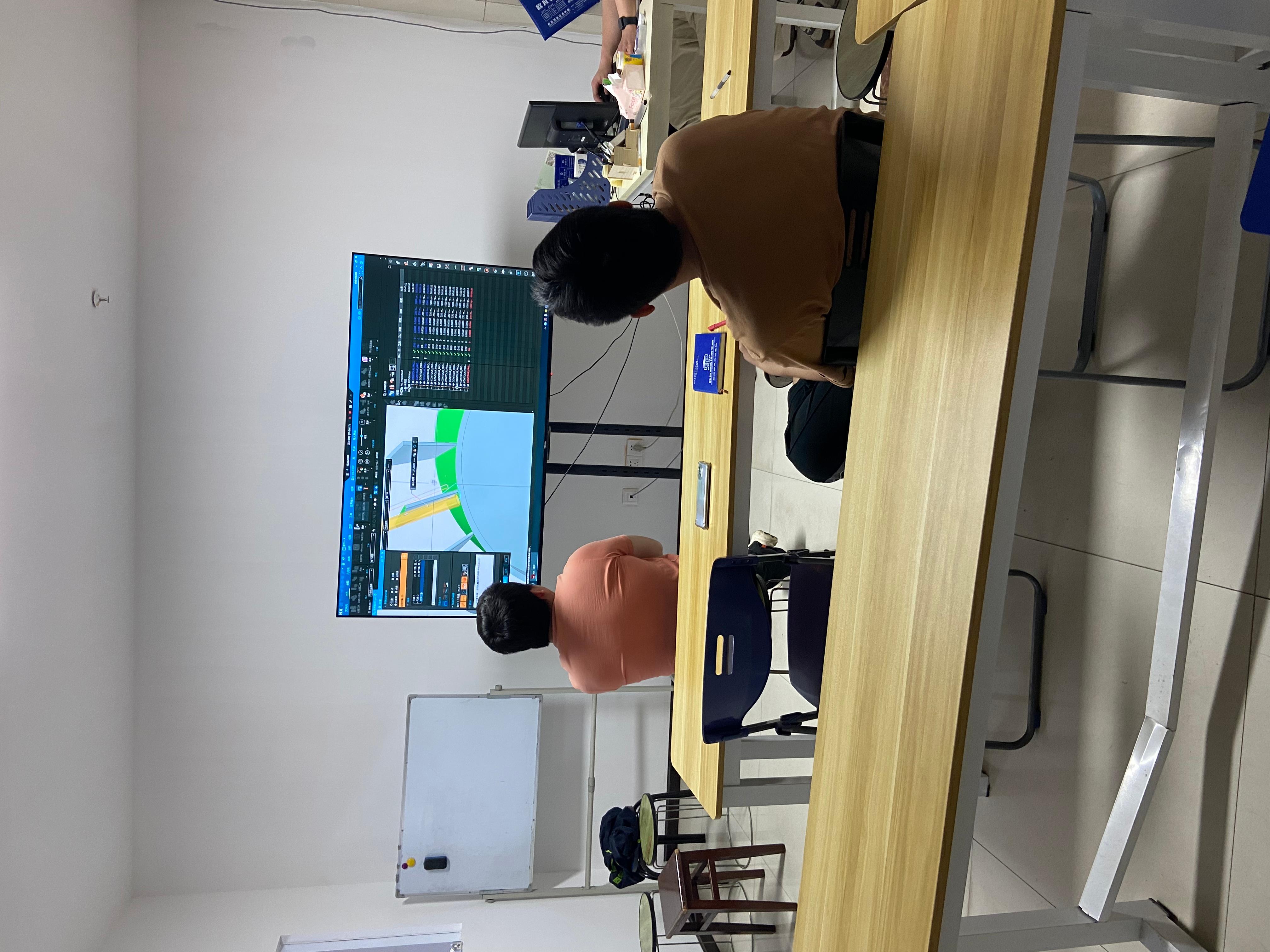 欧凡CNC数控编程技术培训图片2