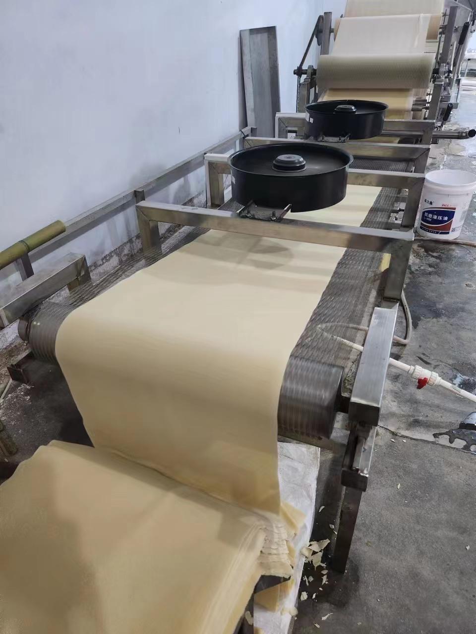 全自动豆腐皮机器生产线示意