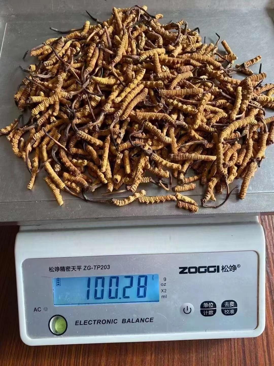爱收酒名酒回收服务场景