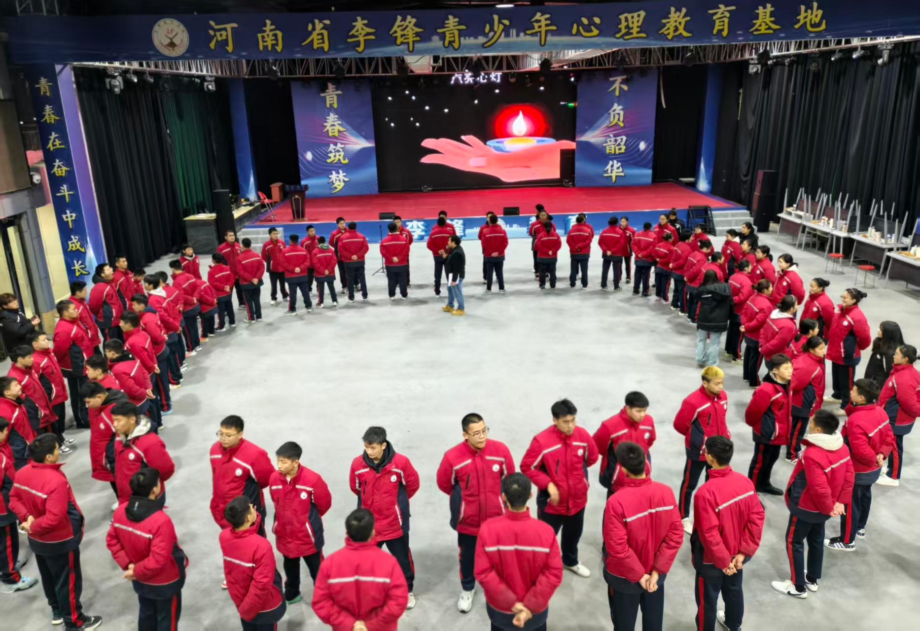 李锋教育基地环境