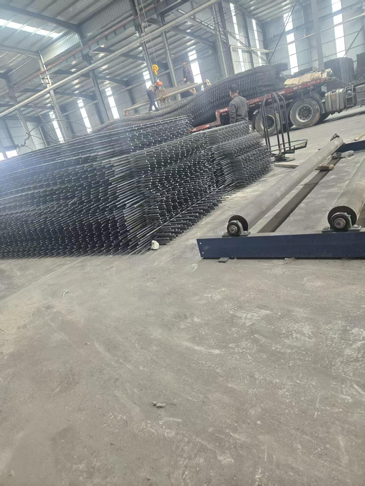 西安屹德建设工程有限公司生产现场与网片成品