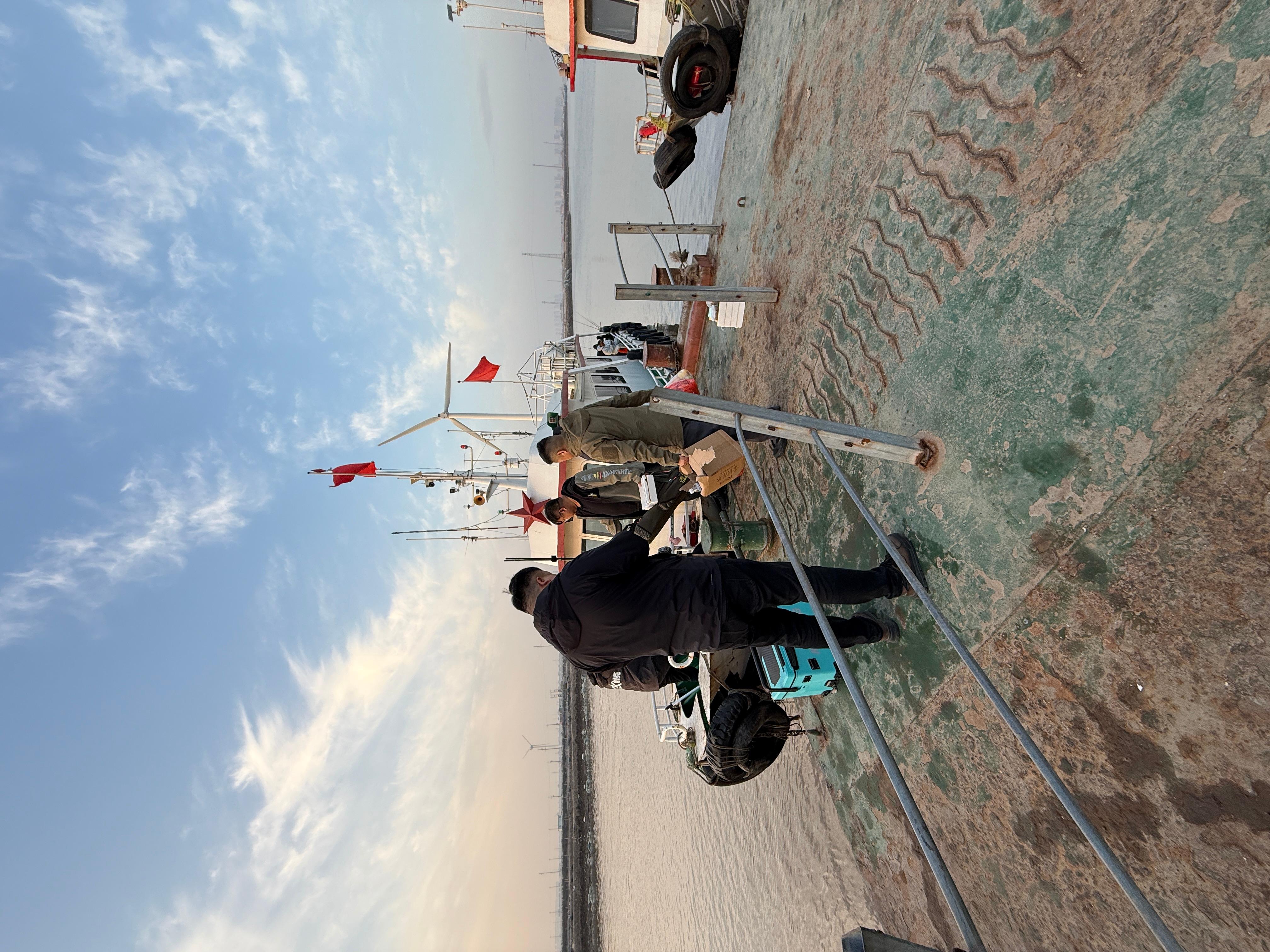 黄骅老谢海钓俱乐部出海场景