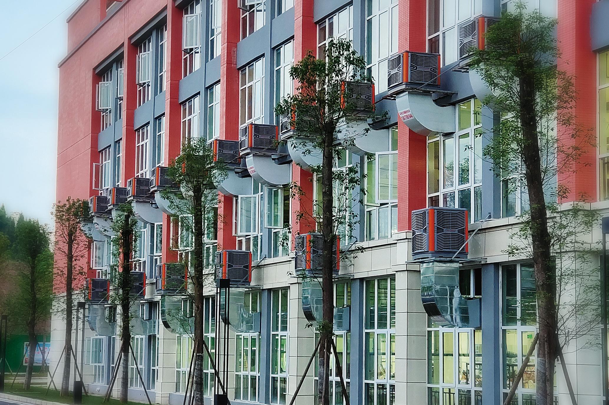 工业冷风机安装现场