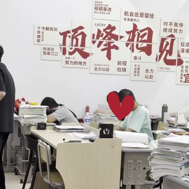 泉州龙之文教育艺考生辅导场景