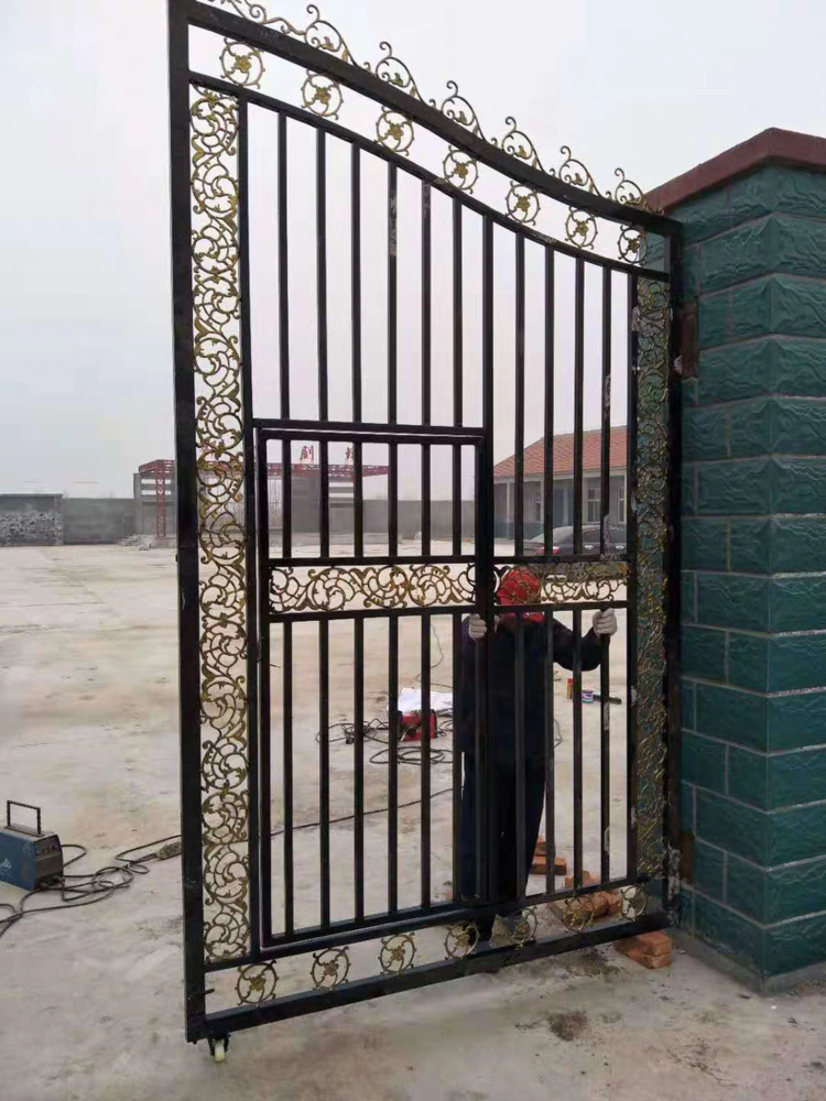 铁艺护栏工程案例